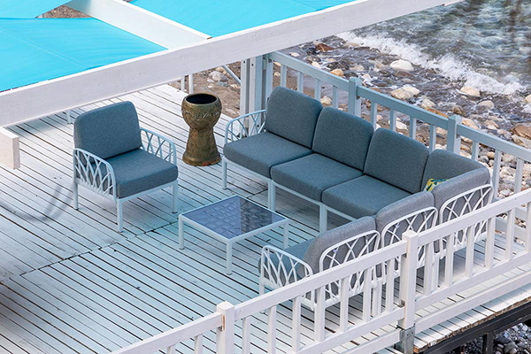 Design Your Perfect Outdoor Space with the Venice Modular Lounge Chair
