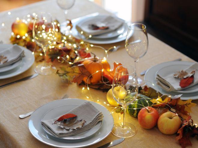 decorating restaurant table for thanksgiving ideas