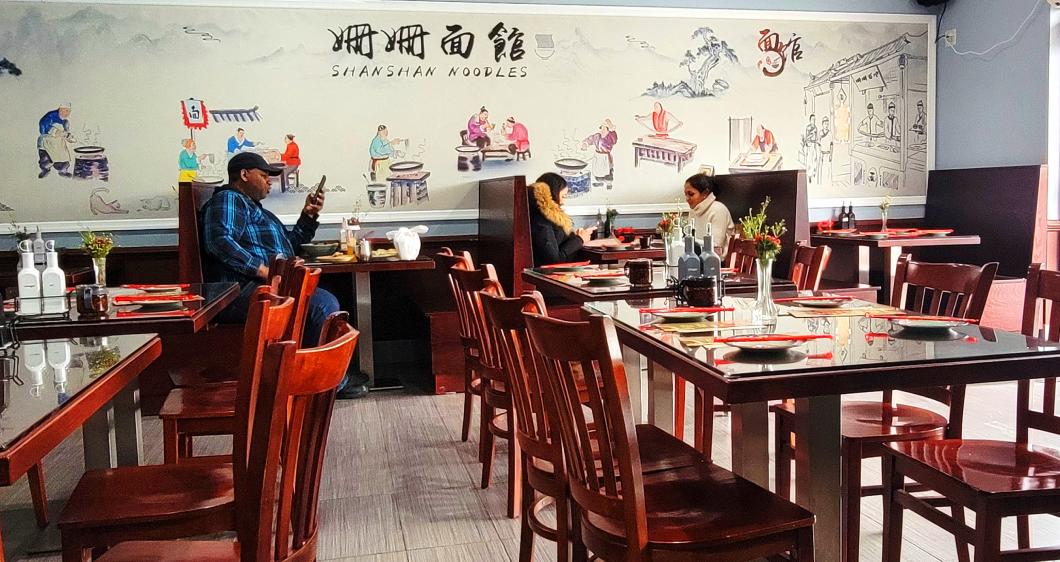 Example of commercial furniture for Chinese restaurants