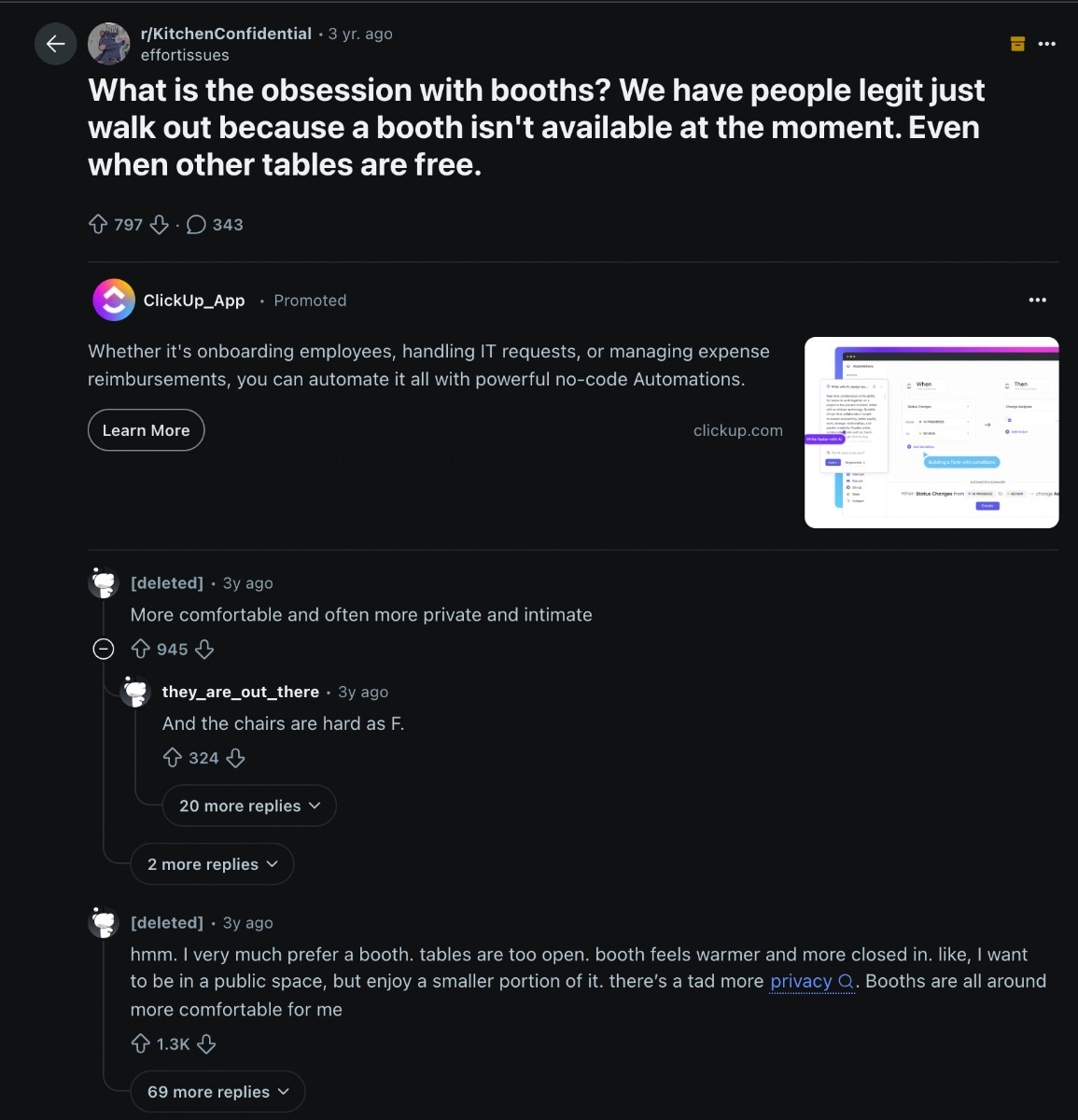 Reddit discussion screenshot where restaurant staff explain why customers prefer booth seating